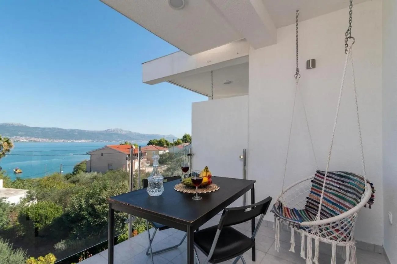 Family Friendly Apartments With A Swimming Pool Mastrinka, Ciovo - 23984 Trogir